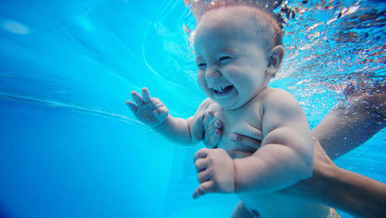 Image sur Natation pour petits enfants avec les parents